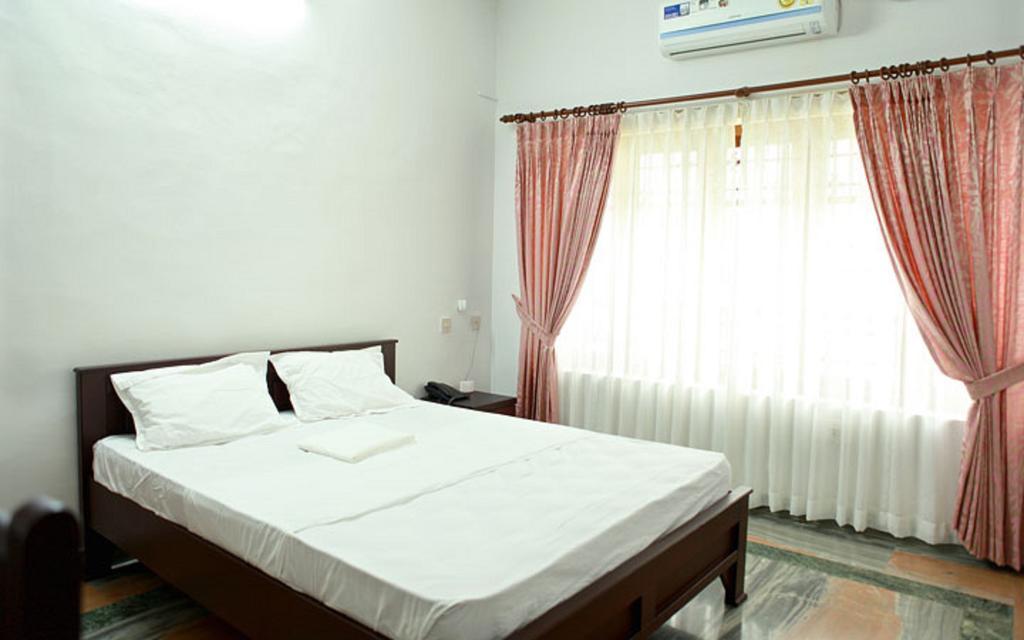 The Health Village Alwaye Chambre photo